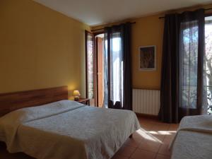 Hebergement Les Santolines : Chambre Triple avec Salle de Bains