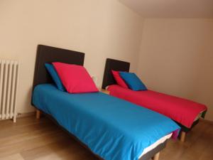Hebergement Le Merlanson : Chambre Lits Jumeaux avec Salle de Bains Privative