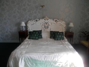 Chambres d'hotes/B&B Chateau Ardilleux : photos des chambres