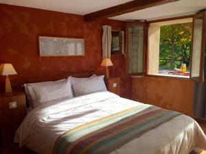 Hebergement Chambre d'Hotes La Grange des Ecrins : photos des chambres