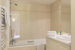 Hebergement Residence du Grand Hotel : photos des chambres