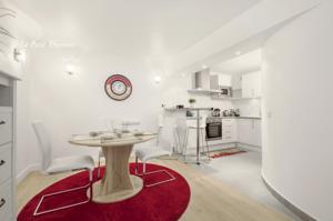 Appartements - Le Logis Versaillais : photos des chambres