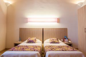 Hotel La Taverne : photos des chambres