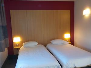 B&B Hotel Paris Roissy CDG Aeroport : Chambre Lits Jumeaux