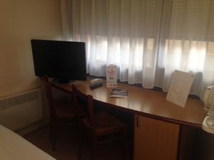 Hotel Campanile Niort - La Creche : Chambre Triple (1 Lit Double et 1 Lit Simple)