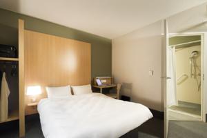 B&B Hotel ORLY Chevilly-Larue : Chambre Double - Accessible aux Personnes à Mobilité Réduite - Non-Fumeurs