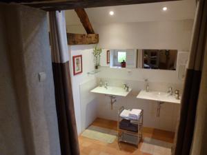 Chambres d'hotes/B&B Manoir le Courtillon : photos des chambres