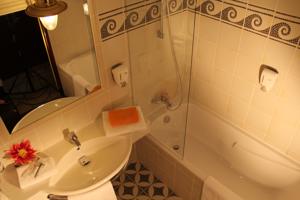 Hotel Des Pirates : Chambre Quadruple