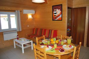 Hebergement Lagrange Grand Bleu Vacances - Residence Les Segalieres : photos des chambres