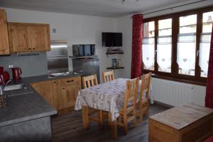 Hebergement Gite Chevenes : Appartement 2 Chambres