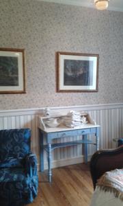 Chambres d'hotes/B&B Abbaye De Villelongue : Chambre Double avec Lit d'Appoint