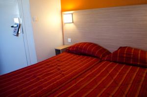 Hotel Premiere Classe Calais Centre-Gare : photos des chambres