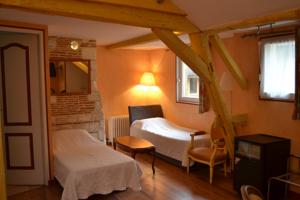 Brit Hotel Comtes De Champagne Centre Historique : photos des chambres