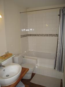 Chambres d'hotes/B&B Bed&B La Ferme De L'ostrevent : photos des chambres