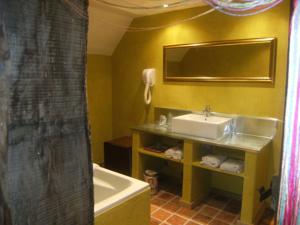 Chambres d'hotes/B&B Alex Factory Chambres et Tables d'hotes : photos des chambres