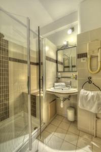 Hotel Logis Le Printemps - Montelimar : photos des chambres