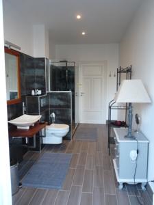 Chambres d'hotes/B&B Chambres d'Hotes Cote Parc-Cote Jardin : photos des chambres