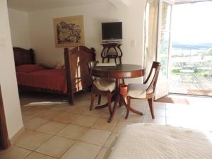 Chambres d'hotes/B&B Le Jas de Peguier : photos des chambres