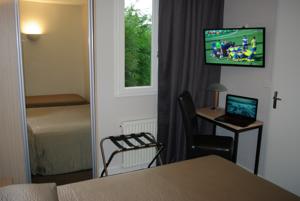 Hotel De Troyes : Chambre Triple