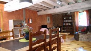 Hebergement Gite La Louviere : photos des chambres