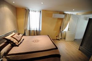 Hotel Les Arcades : photos des chambres