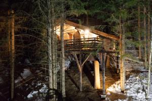 Hebergement Cabane entre terre et ciel : photos des chambres