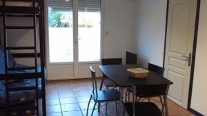 Hebergement Domaine Vents Du Sud : photos des chambres
