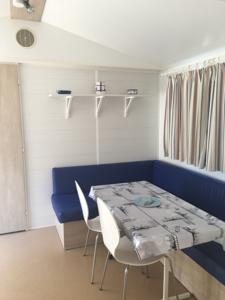 Hebergement Mobilhomes de Pierrot : photos des chambres