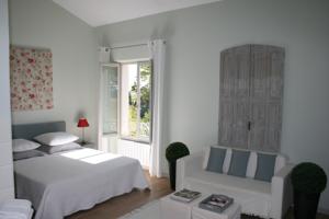 Chambres d'hotes/B&B La Rougeanne : Chambre Double - Vue sur Jardin