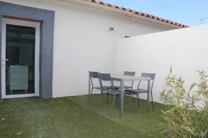 Hebergement Mas de l Aire : Maison 1 Chambre