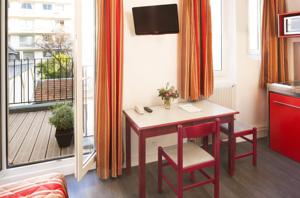 Hebergement Family Residence : Studio avec Terrasse