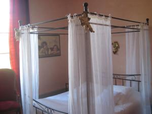 Chambres d'hotes/B&B Chambre d'Hotes Le Castelet : photos des chambres
