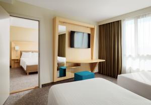 Hotel Courtyard by Marriott Paris La Defense West - Colombes : Chambre Familiale