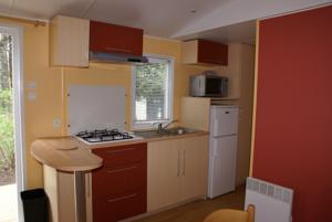 Hebergement Camping Le Dolium : photos des chambres