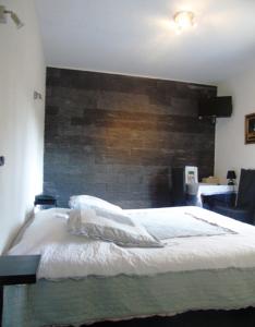 Hotel Le Colombier : photos des chambres