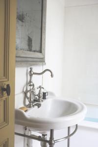 Chambres d'hotes/B&B Monastere de Brucourt : photos des chambres