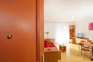 Hebergement Sejours & Affaires Geneve Saint Genis : photos des chambres