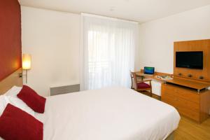 Hebergement Sejours & Affaires Geneve Saint Genis : photos des chambres