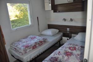 Hebergement Team Holiday - Camping Mas Llinas : photos des chambres