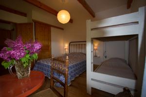 Hebergement Gite L'Eglantine : photos des chambres