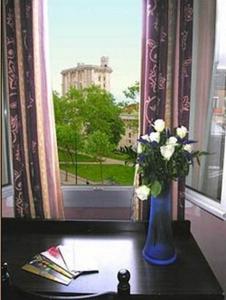 Hotel du Chateau : photos des chambres