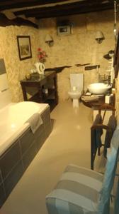 Chambres d'hotes/B&B Manoir La Barriere - Lot : photos des chambres