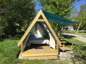 Hebergement Camping Frederic Mistral : photos des chambres