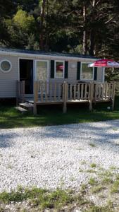Hebergement Camping L'Adrech : photos des chambres