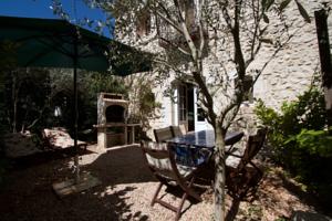 Hebergement Gite L'Eglantine : photos des chambres
