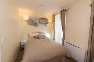 Appartement T2 centre ville clim et parking : photos des chambres