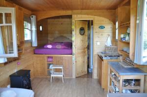 Hebergement La Roulotte d'Alcas : photos des chambres