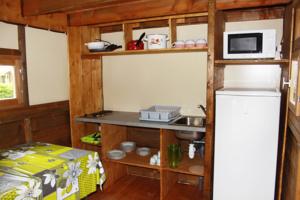 Hebergement Camping Des Papillons : photos des chambres