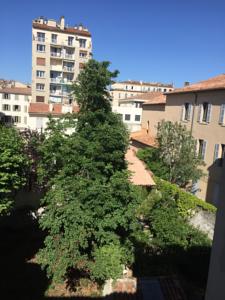 Appartement Perrin Solliers Apartment : photos des chambres