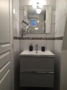 Appartement Perrin Solliers Apartment : photos des chambres